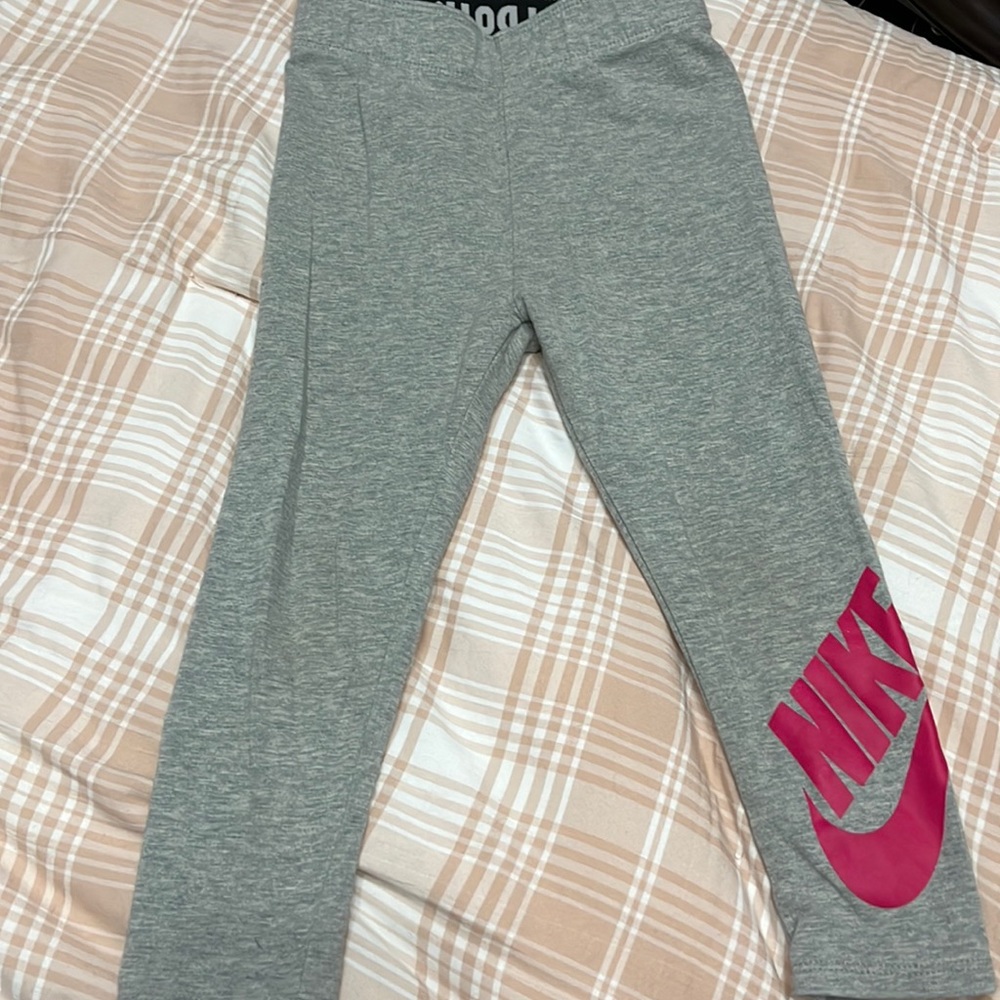 Nike Girls Leggings